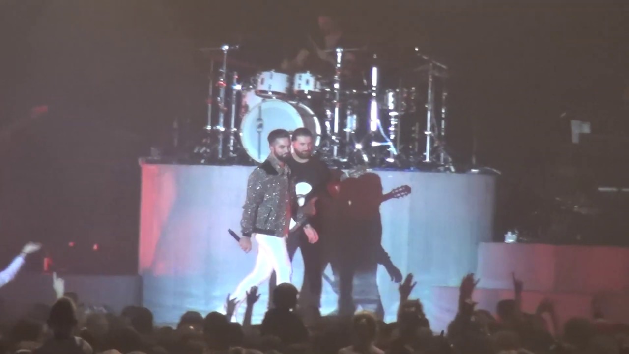 POUR OUBLIER- KENDJI GIRAC - A L HOTEL ARENA PARIS 30 11 2019