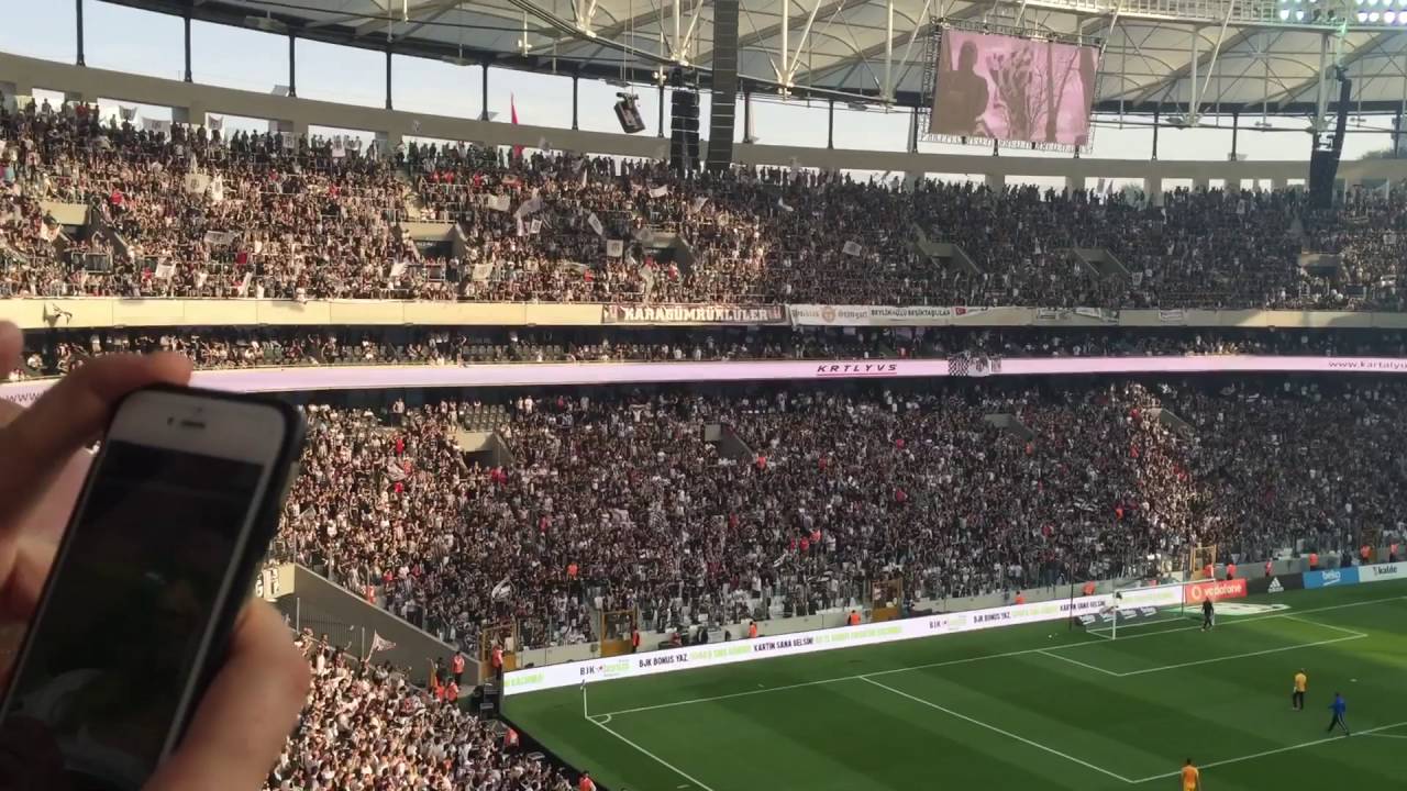 Besiktas Sampiyonluk Maci Oncesi Vodafone Arena Tezahuratlar