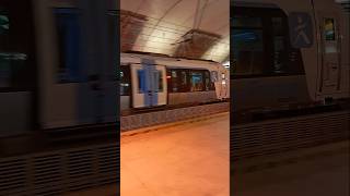 Arrivé du RER E #sncf #train ##trainspotting #train #sncf #france #paris