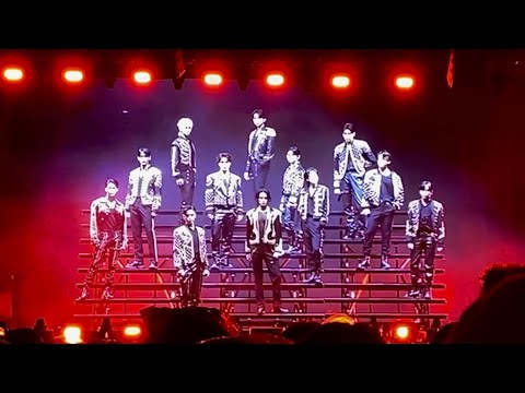 SEVENTEEN - HOT [BE THE SUN JAKARTA ADDITIONAL SHOW] 221228 - YouTube