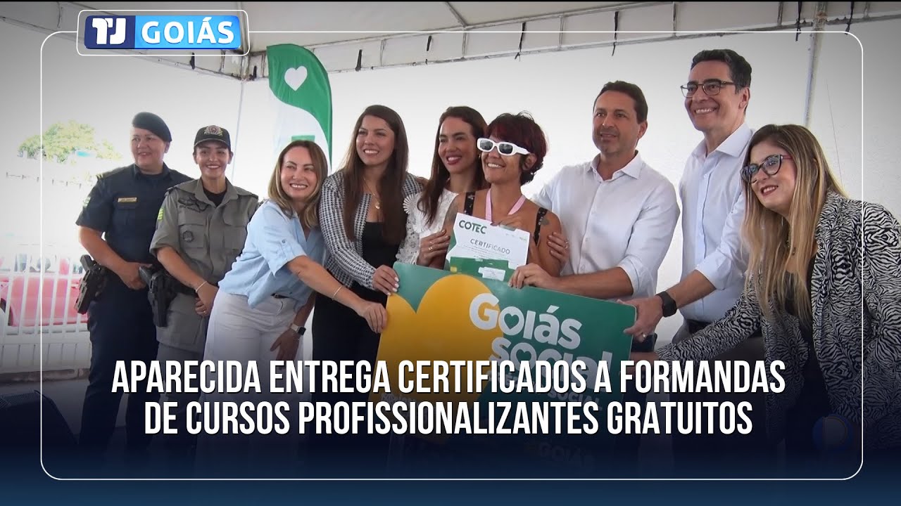 MAIS DE 200 MULHERES RECEBEM CERTIFICADOS DE CURSOS PROFISSIONALIZANTES EM APARECIDA DE GOIÂNIA