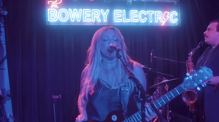 Jill Fiore: "Nobody Loves Me Like I Do" | Live at ...