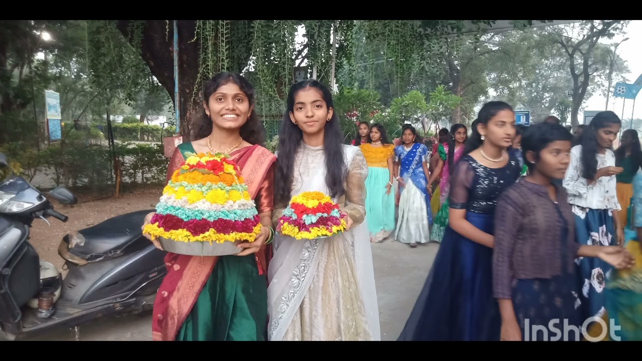Bathukamma Festival at Jawahar Navodaya Vidyalaya choppadani karimnagar Telangana
