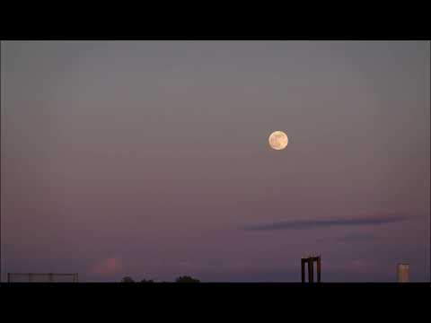 Full moon rise