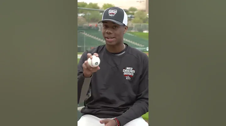 THROWING GAS! How Hunter Greene Pitches - DayDayNews