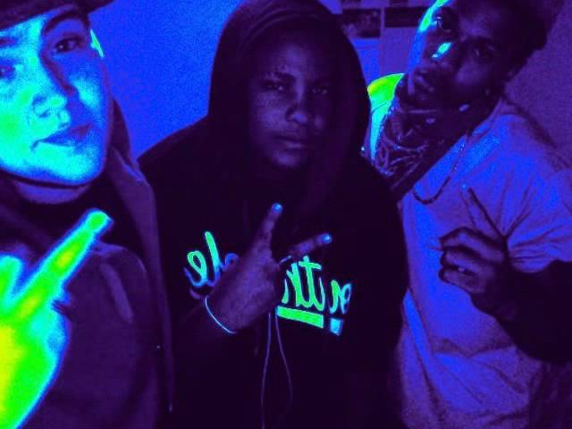 Watch 2Phresh Clique-You Don't Know Bout It(Remix) on YouTube Watch 2Phresh Clique-You Don't Know Bout It(Remix) on YouTube