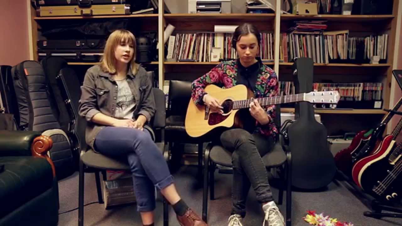 guitar musical instrument Sara & Kate - Georgia - Eastern Suburbs School of Music