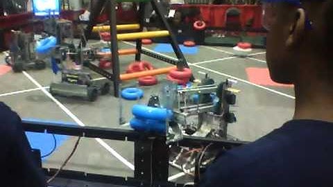 1636 at 2011 Vex World Championship.mp4