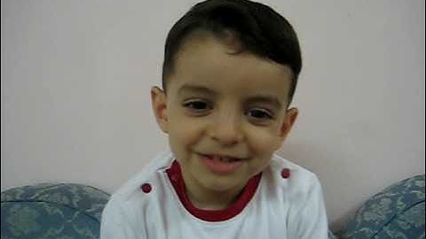الطفل عادل خليفة يقرأ سورة الناس من القرآن الكريم