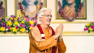 Maintaining Our Divine Connection While Living in the Material World | Swami Chidananda Giri