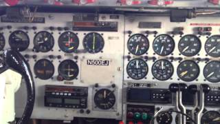 Douglas C54 N500Ej Cockpit