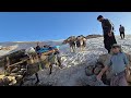 Documentary of nomadic migration (BID family) | Crossing the mountains and setting up camp at night