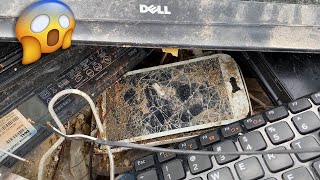 Found a lot of broken computer laptop in the landfill and one abandoned phone for restoration