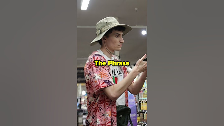 Fake Tourist Prank!