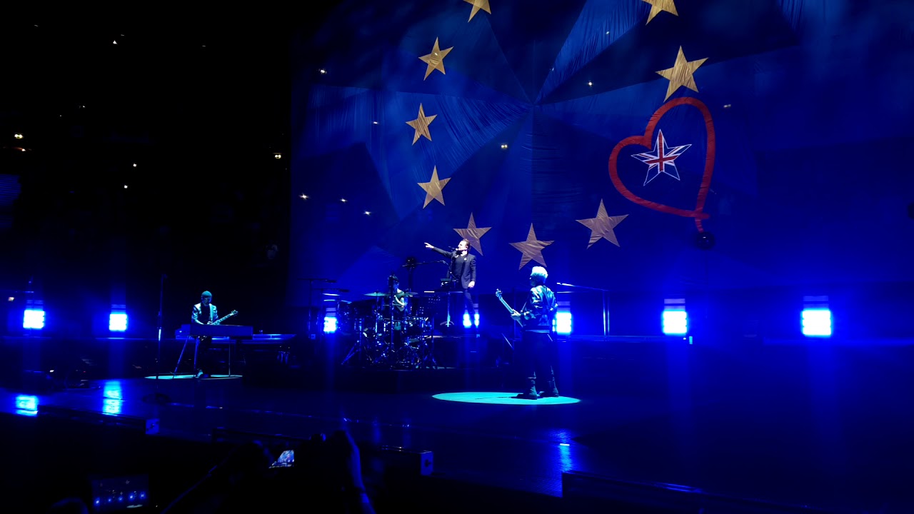 U2 - New Year's Day - Manchester Arena 2018