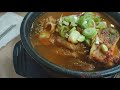 KOREAN BULALO ( 뼈다귀해장국)