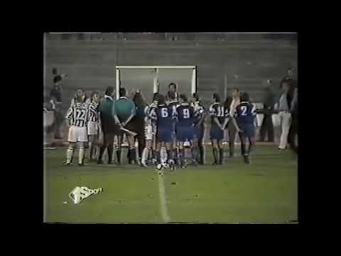 LA GAZZETTA DELLO SPORT 23 maggio 1996 Articoli: Juventus vince Coppa dei Campioni. Cipollini. Ravanelli. Vialli. Van Gaal. Vialli Del Piero