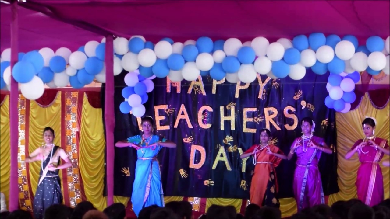 Dance performance by std 8th Girls || Teachers Day 2019 - YouTube