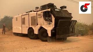 Vehículos antidisturbios de Carabineros llegaron a Quilpué a combatir incendio forestal