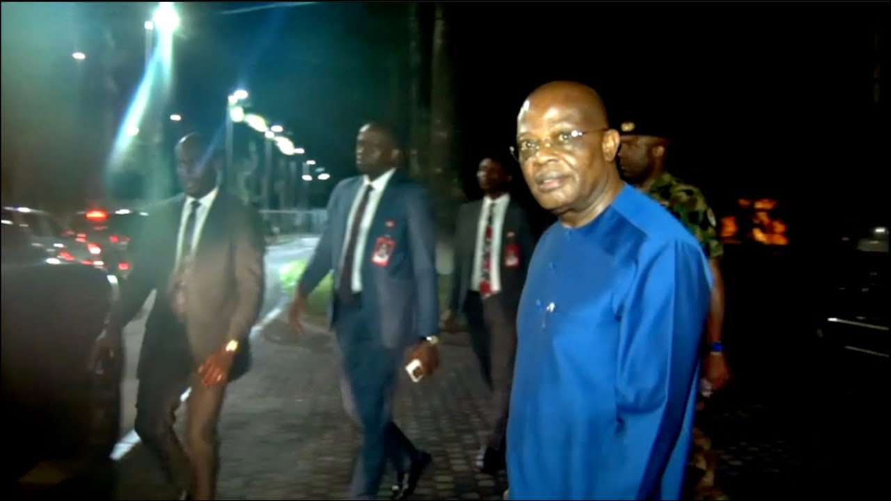 EXCLUSIVE: Ibas Final Exit From Rivers Government House - See The Mood