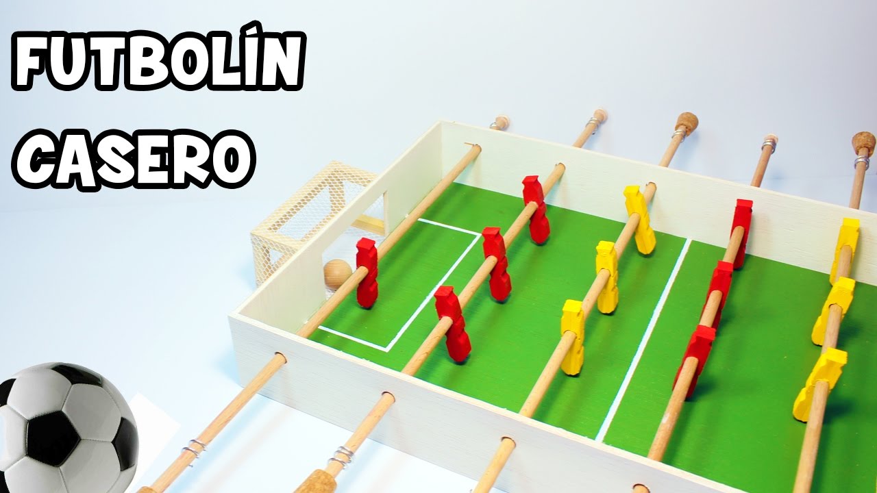 Como hacer un FUTBOLIN casero de carton con una caja de zapatos