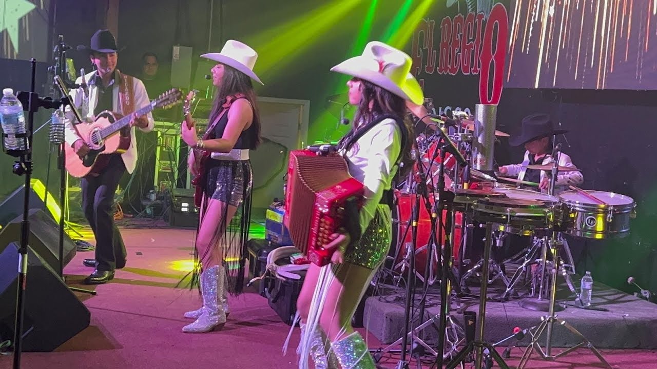 Los Luzeros De Rioverde - Presentación en El Regio Disco, Houston