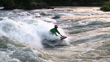 Jez Jezz riding a Kern R iverboard - Columbus,  GA