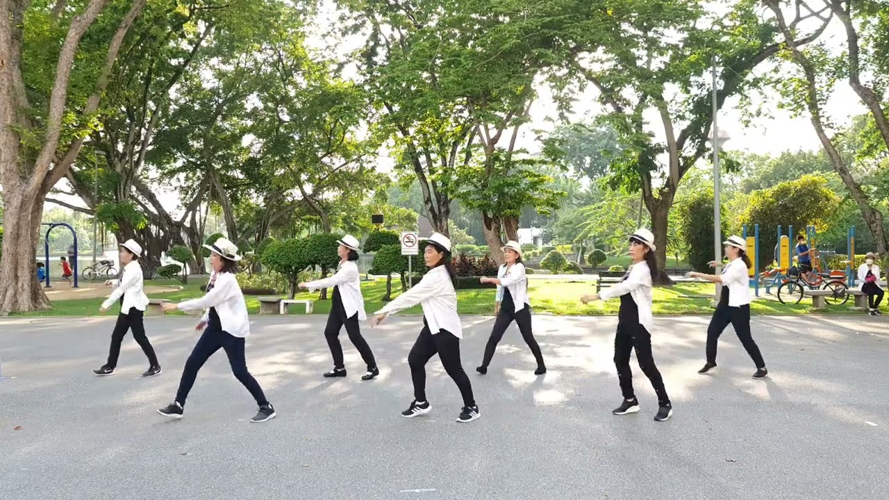 ประกวดรอบชิงชนะเลิศการออกกำลังกายด้วยภูมิปัญญาท้องถิ่นของผู้สูงอายุ 