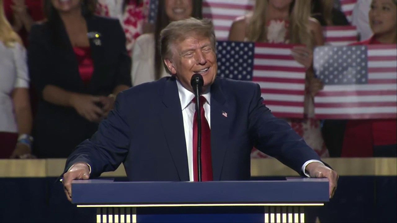 FULL: Trump’s speech on Day 2 of RNC Midterm Convention cover
