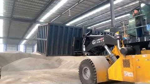 Container bulk cargo handling solutions. Containers of coal, ore and grain were dumped and unloaded.