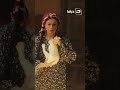 امها قهرتها على الارنب اللي كانت بتربي وبتلعب معاه 