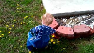 Easter 2011 (Droid).avi
