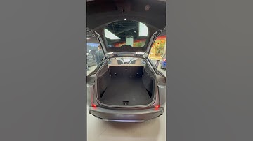 2026 Tesla Model Y Juniper Launch Edition | Trunk Space , Folding Seats