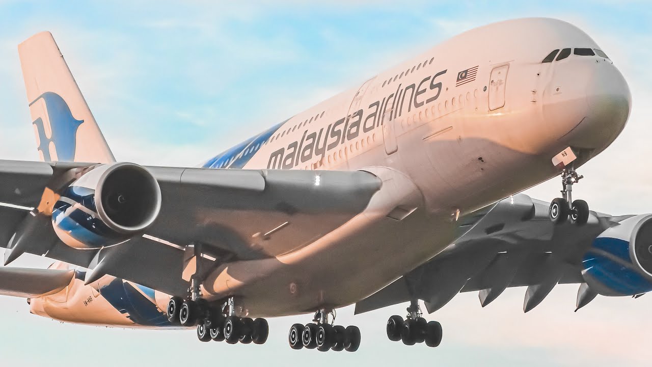 20 MINUTES of VERY CLOSE UP LANDINGS | MORNING RUSH | Kuala Lumpur Airport Plane Spotting [KUL/WMKK]