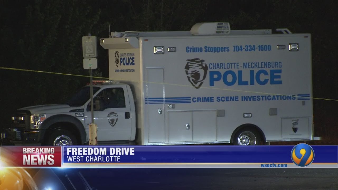 shoe warehouse on freedom drive