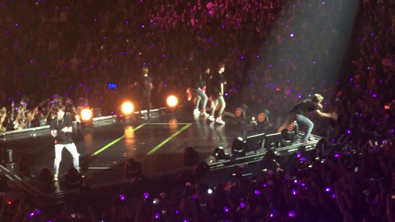 [ Fancam ] 180909 BTS “ So What “ @Staples Center LA