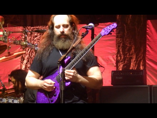 John Petrucci - Another Day Solo (Dream Theater Praha 6.2.2017) class=