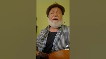 الممثل الكوردي العظيم عادل علي يغني اغنية الفنان العظيم سعيد يوسف بو ايفار روش لما جو افا 