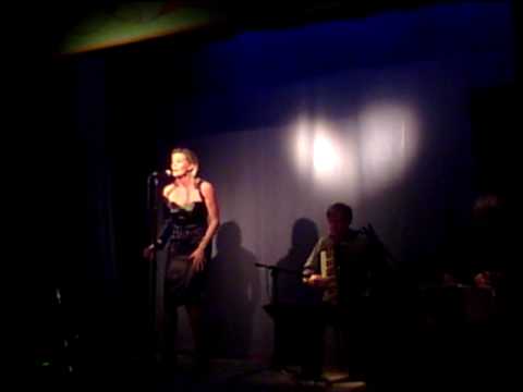 Piaf: La Vie en Rose sung by Caroline Nin with Aff...