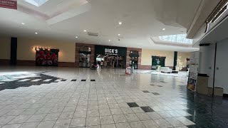 A Look on Dick’s Sporting Goods, The Centre at Salisbury, Salisbury MD is Only One Floor