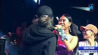 KAMELIA PUTRI  - JATUH BANGUN (COVER LIVE SK GROUP)