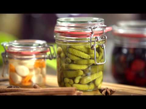 Preserving jars with flip-top closure DELLA CASA