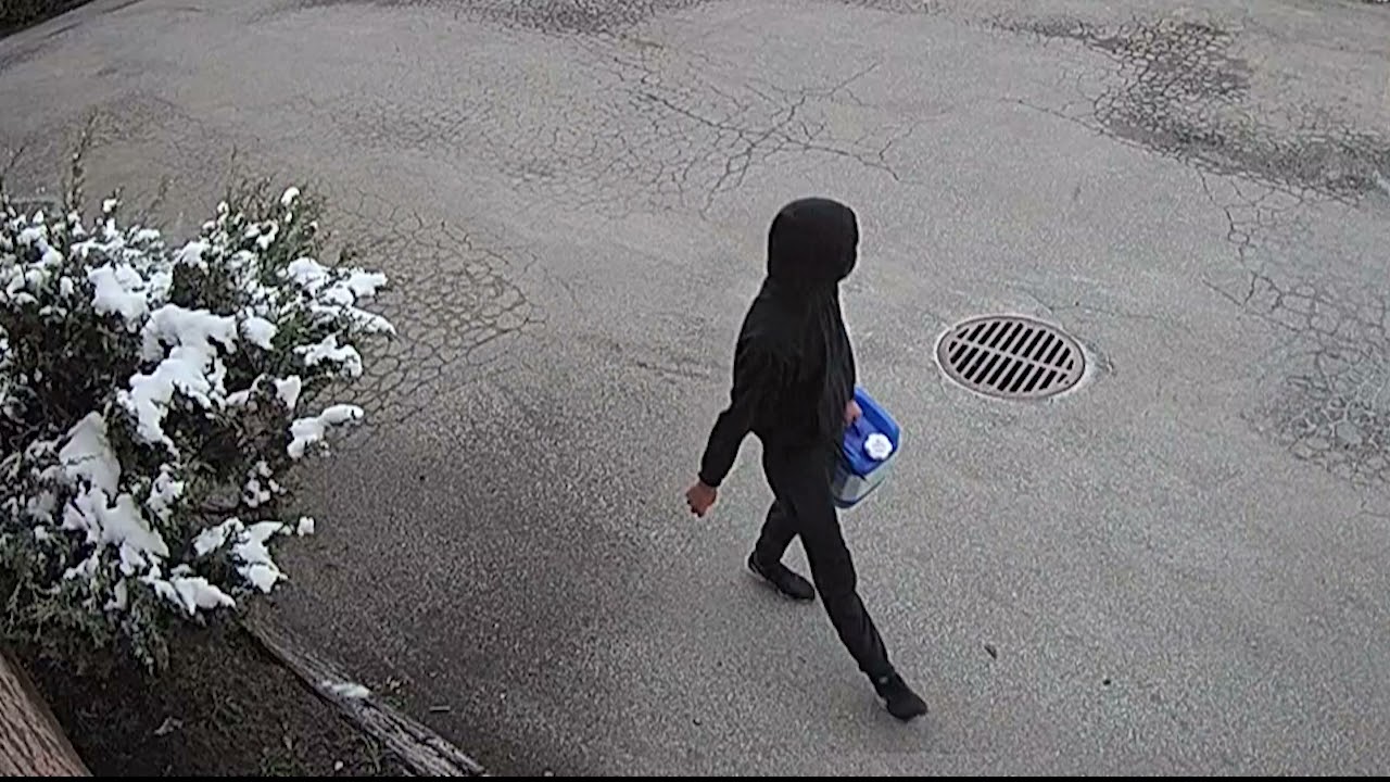 Le SPVM recherche les auteurs d’un incendie criminel à Anjou