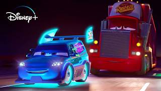 CARS - Lighting McQueen gets lost on the way to the Competition (Movie Clip)