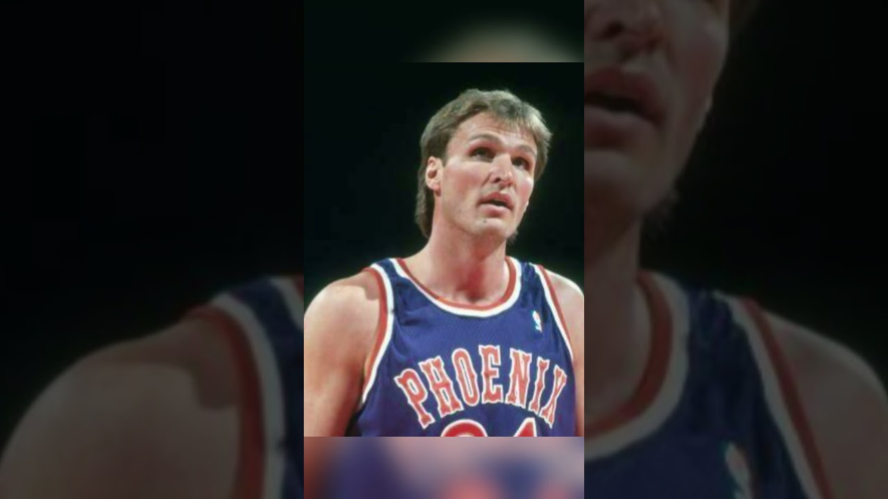 "Only God Can Guard Me!": The Day Larry Bird Predicted His Own 3-Point Dagger! 🎯🔥 