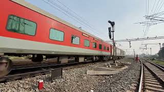 DANGEROUS 13151 KOLKATA JAMMU TAWI EXPRESS !! AT - 130 KMPH!