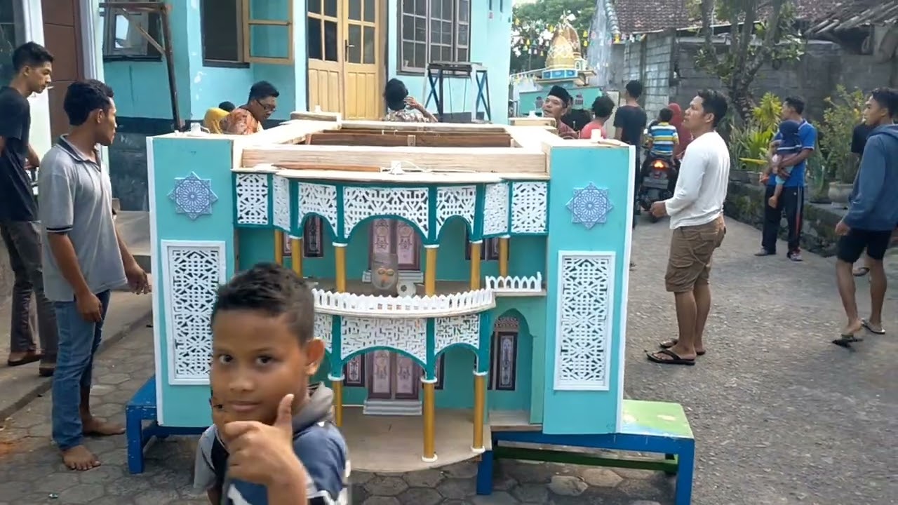 pembuatan lampion termegah rempung 1444 H/ 2023