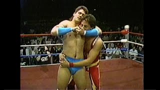 Celebrity Chaz Taylor vs. Lightning Kid Profile