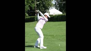 From this angle, I can clearly see the downswing trajectory.