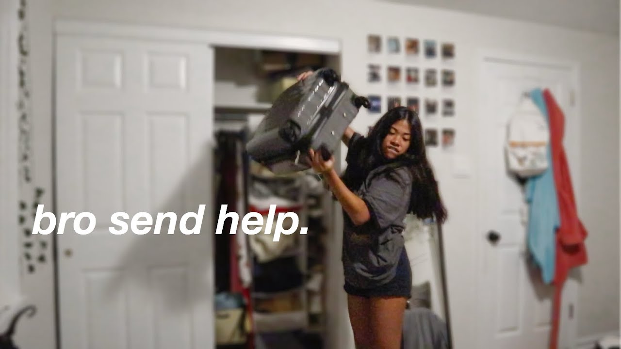 PACK WITH ME AT 3AM *beach edition*